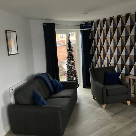 Chapel Court Apartments Cannock Buitenkant foto