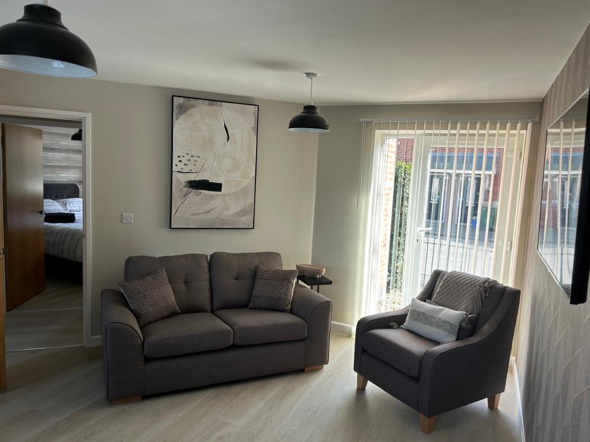 Chapel Court Apartment *